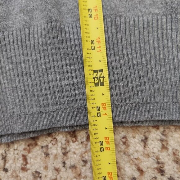 Dress Barn Gray Soft Sweater Round Neck Rayon Blend Fabric Plus Size 1X - Picture 9 of 13
